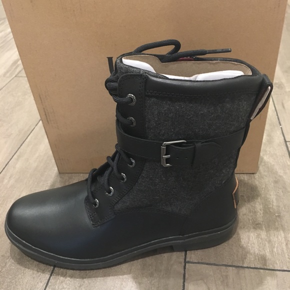 UGG Boots - Picture 7 of 11